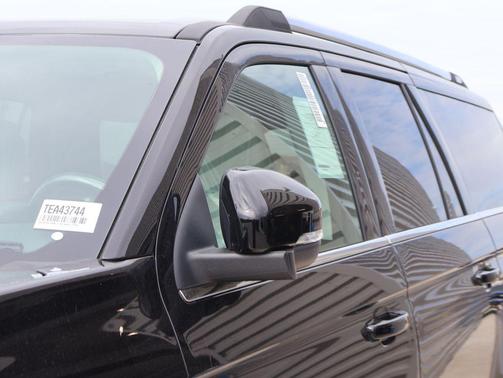 Agate Black Metallic 2026 Ford Expedition Max Platinum