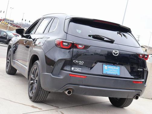 2024 Mazda CX-50 2.5 S Preferred Package