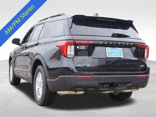 Agate Black Metallic 2026 Ford Explorer Active w/200A Pkg