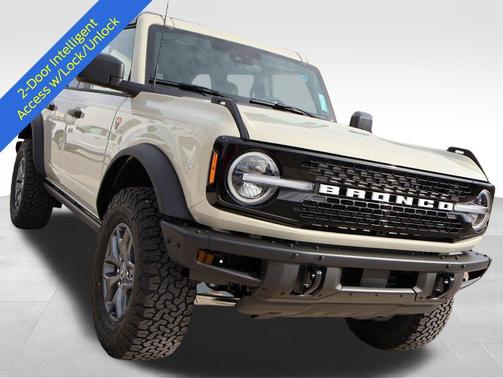 Desert Sand 2025 Ford Bronco Badlands
