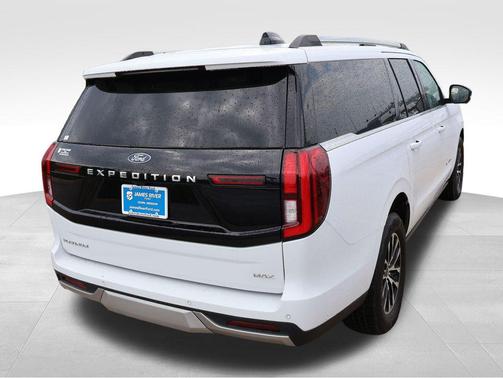 Oxford White 2025 Ford Expedition Max Platinum
