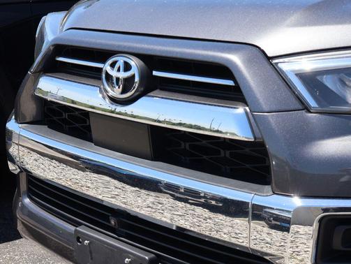 Magnetic Gray Metallic 2022 Toyota 4Runner Limited