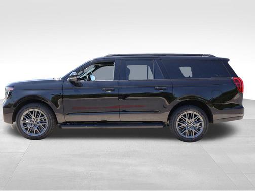 Agate Black Metallic 2026 Ford Expedition Max Platinum
