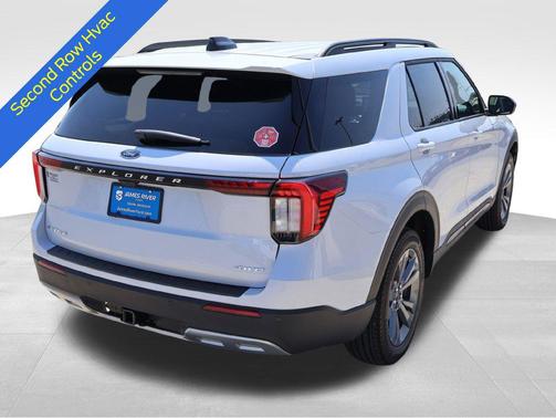 Space White Metallic 2026 Ford Explorer Active