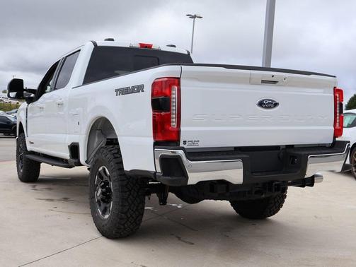2026 Ford F-250 Lariat
