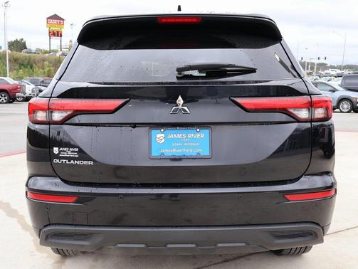 2024 Mitsubishi Outlander ES 2.5 S-AWC