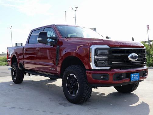 2025 Ford F-250 Platinum