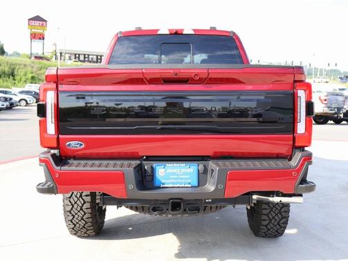 2025 Ford F-250 Platinum