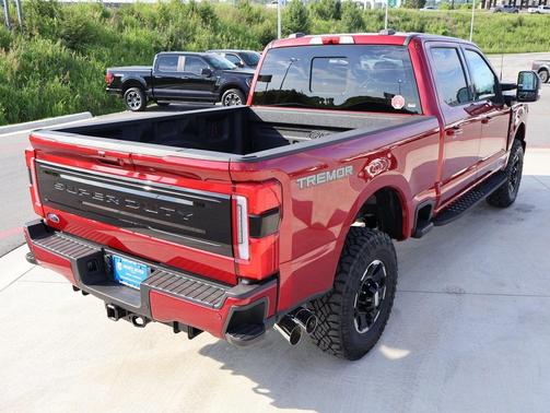 2025 Ford F-250 Platinum