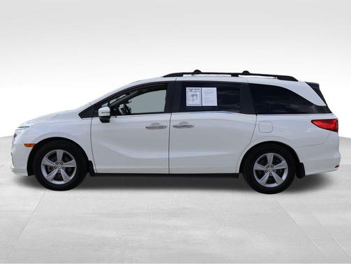 Diamond White Pearl 2018 Honda Odyssey EX-L