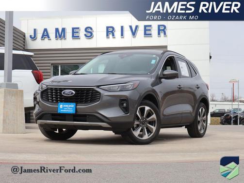 2025 Ford Escape Platinum