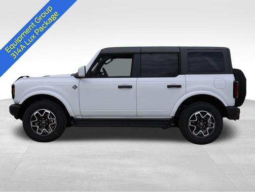 Oxford White 2026 Ford Bronco Outer Banks