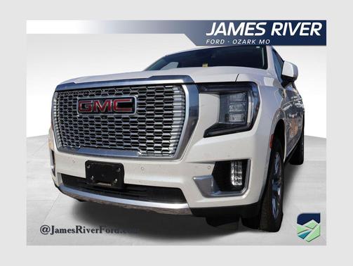 White Frost Tricoat 2023 GMC Yukon XL Denali