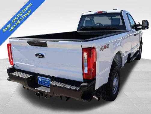 Oxford White 2026 Ford F-250 XL