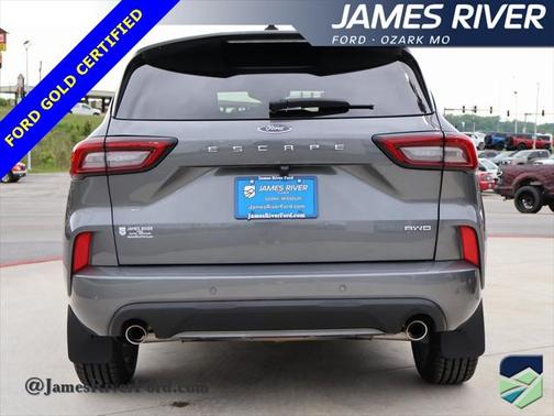 2024 Ford Escape ST-Line