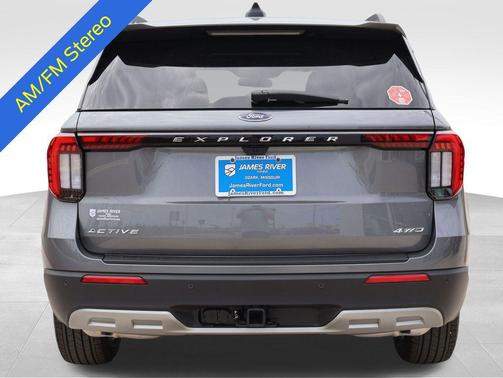 Carbonized Gray Metallic 2026 Ford Explorer Active