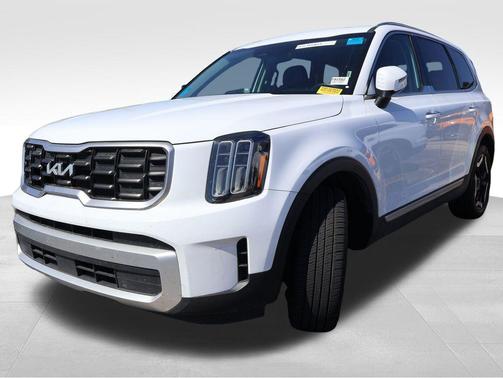 White Pearl 2025 Kia Telluride S