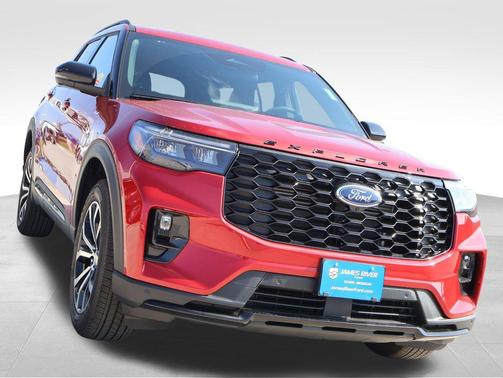 Rapid Red Metallic Tinted Clearcoat 2026 Ford Explorer ST-Line