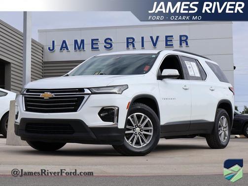 2022 Chevrolet Traverse LT Leather