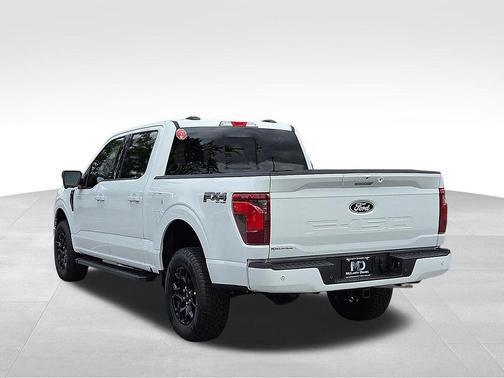 Oxford White 2026 Ford F-150 XLT