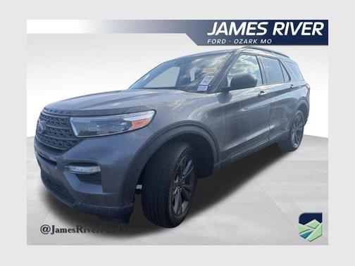 Carbonized Gray Metallic 2023 Ford Explorer XLT