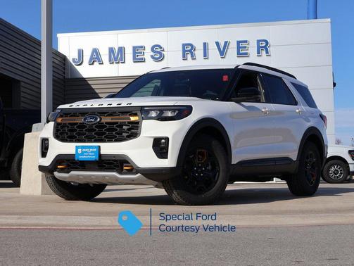 Star White Metallic Tri-Coat 2026 Ford Explorer Tremor