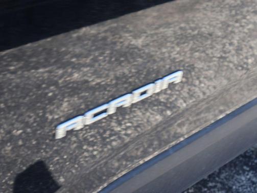 Ebony Twilight Metallic 2019 GMC Acadia SLE-2