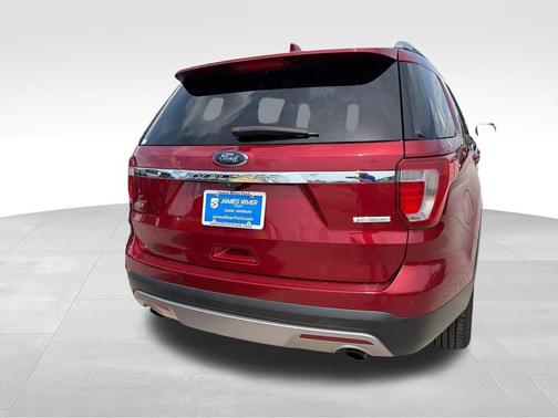 Ruby Red Metallic Tinted Clearcoat 2017 Ford Explorer XLT