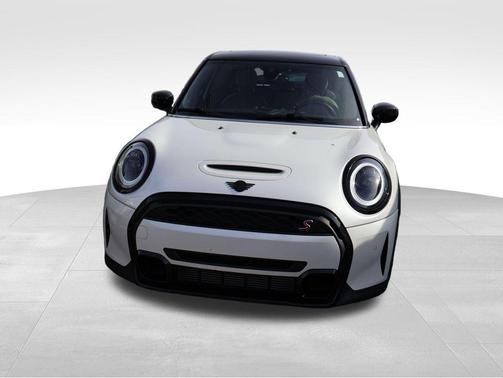 Nanuq White Metallic 2024 MINI Hardtop Cooper S