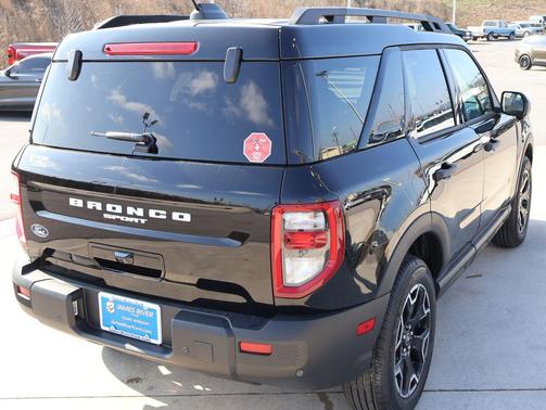 Shadow Black 2026 Ford Bronco Sport Outer Banks