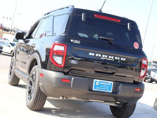 Shadow Black 2026 Ford Bronco Sport Outer Banks