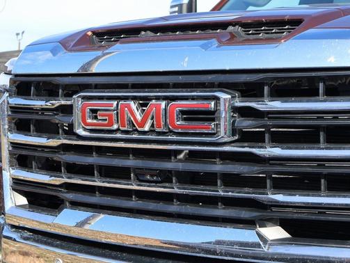 2024 GMC Sierra 2500 SLT