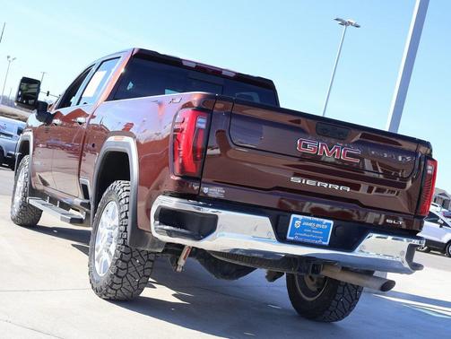 2024 GMC Sierra 2500 SLT