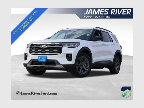 Star White Metallic Tri-Coat 2026 Ford Explorer Active w/200A Pkg