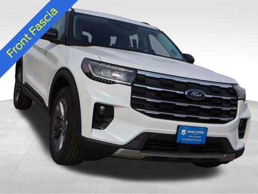 Star White Metallic Tri-Coat 2026 Ford Explorer Active w/200A Pkg