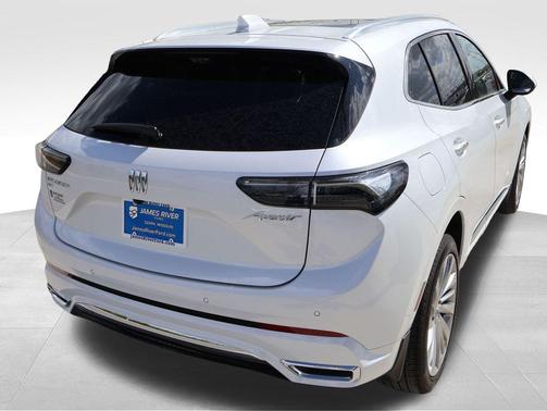 White Frost Tricoat 2025 Buick Envision Avenir AWD