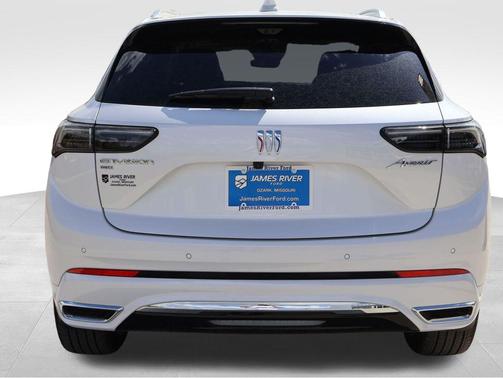 White Frost Tricoat 2025 Buick Envision Avenir AWD