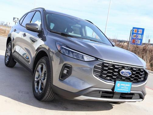 2026 Ford Escape ST-Line Select