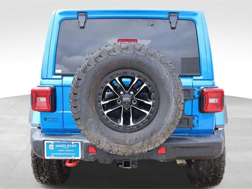 Hydro Blue Pearlcoat 2024 Jeep Wrangler Rubicon