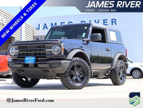2021 Ford Bronco Base