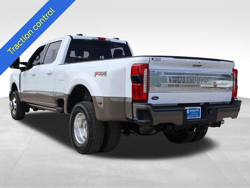 Oxford White 2026 Ford F-350 King Ranch