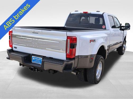 Oxford White 2026 Ford F-350 King Ranch