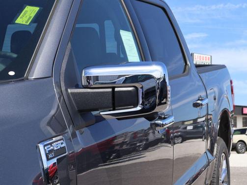 Carbonized Gray Metallic 2026 Ford F-150 XLT