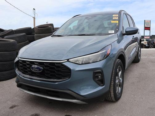 Vapor Blue 2025 Ford Escape ST-Line Select