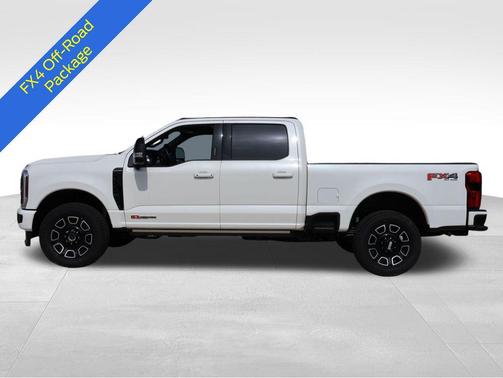 Star White Metallic Tri-Coat 2026 Ford F-250 Platinum