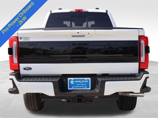 Star White Metallic Tri-Coat 2026 Ford F-250 Platinum