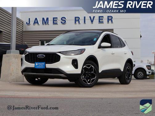 2026 Ford Escape Platinum