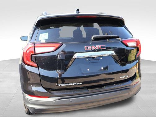 Ebony Twilight Metallic 2022 GMC Terrain SLE