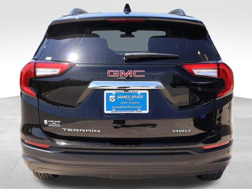 Ebony Twilight Metallic 2022 GMC Terrain SLE
