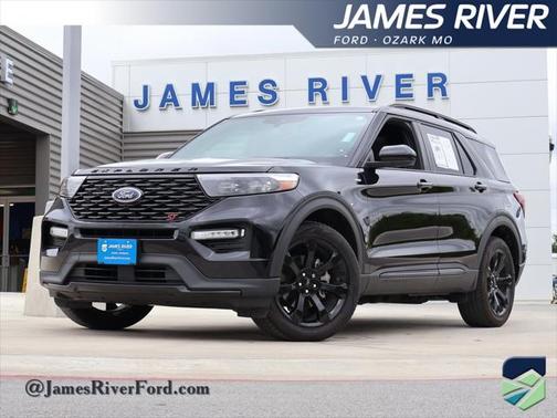 2024 Ford Explorer ST-Line